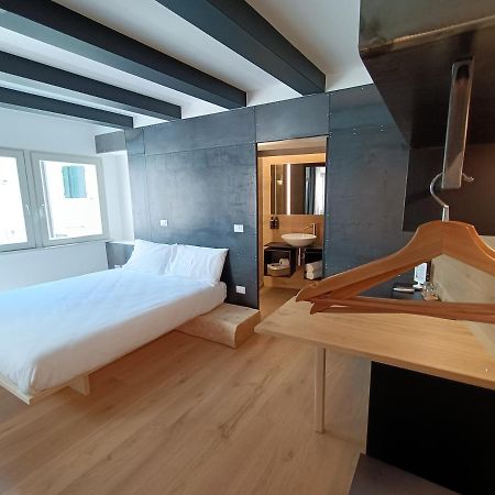 Le Meridiane City Rooms In 트렌토 외부 사진